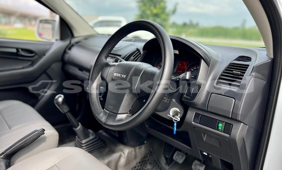 ซื้อ รถมือสอง Isuzu D–MAX ขาว รถยนต์ ใน %{เมือง} ใน กรุงเทพมหานคร ซื้อ รถมือสอง Isuzu D–MAX ขาว รถยนต์ ใน %{เมือง} ใน กรุงเทพมหานคร