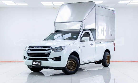 ซื้อ รถมือสอง Isuzu D-Max ขาว รถยนต์ ใน %{เมือง} ใน กรุงเทพมหานคร