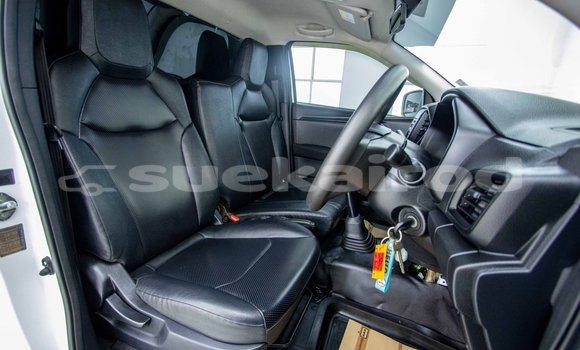 ซื้อ รถมือสอง Isuzu D-Max ขาว รถยนต์ ใน %{เมือง} ใน กรุงเทพมหานคร ซื้อ รถมือสอง Isuzu D-Max ขาว รถยนต์ ใน %{เมือง} ใน กรุงเทพมหานคร