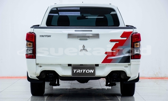 Buy Used Mitsubishi Triton White Car in Bangkok in Bangkok Buy Used Mitsubishi Triton White Car in Bangkok in Bangkok