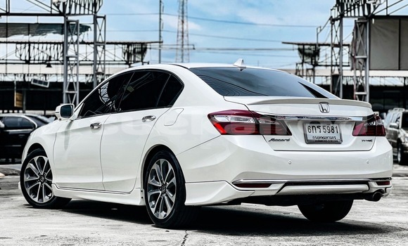 ซื้อ รถมือสอง Honda Accord ขาว รถยนต์ ใน %{เมือง} ใน กรุงเทพมหานคร ซื้อ รถมือสอง Honda Accord ขาว รถยนต์ ใน %{เมือง} ใน กรุงเทพมหานคร