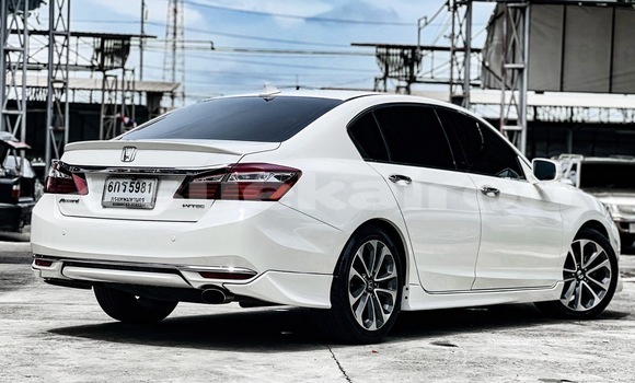ซื้อ รถมือสอง Honda Accord ขาว รถยนต์ ใน %{เมือง} ใน กรุงเทพมหานคร ซื้อ รถมือสอง Honda Accord ขาว รถยนต์ ใน %{เมือง} ใน กรุงเทพมหานคร