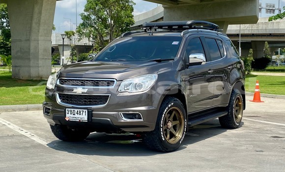 Buy Used Chevrolet TrailBlazer Brown Car in Bangkok in Bangkok