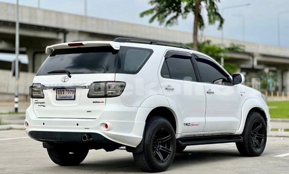 ซื้อ รถมือสอง Toyota Fortuner ขาว รถยนต์ ใน %{เมือง} ใน กรุงเทพมหานคร ซื้อ รถมือสอง Toyota Fortuner ขาว รถยนต์ ใน %{เมือง} ใน กรุงเทพมหานคร