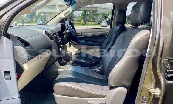 ซื้อ รถมือสอง Chevrolet TrailBlazer สีน้ำตาล รถยนต์ ใน %{เมือง} ใน กรุงเทพมหานคร ซื้อ รถมือสอง Chevrolet TrailBlazer สีน้ำตาล รถยนต์ ใน %{เมือง} ใน กรุงเทพมหานคร