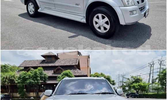 ซื้อ รถมือสอง Isuzu MU-7 เงิน รถยนต์ ใน %{เมือง} ใน กรุงเทพมหานคร ซื้อ รถมือสอง Isuzu MU-7 เงิน รถยนต์ ใน %{เมือง} ใน กรุงเทพมหานคร