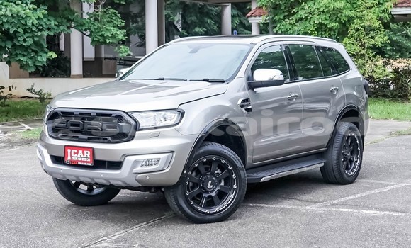 Buy Used Ford Everest Brown Car in Chiang Mai in Chiang Mai Buy Used Ford Everest Brown Car in Chiang Mai in Chiang Mai