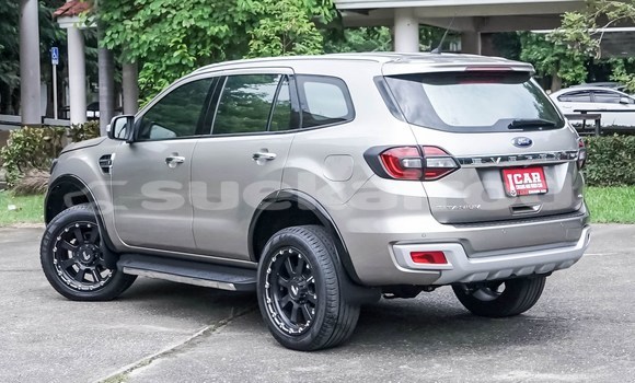 Buy Used Ford Everest Brown Car in Chiang Mai in Chiang Mai Buy Used Ford Everest Brown Car in Chiang Mai in Chiang Mai