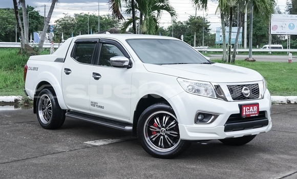 Buy Used Nissan Navara White Car in Chiang Mai in Chiang Mai Buy Used Nissan Navara White Car in Chiang Mai in Chiang Mai