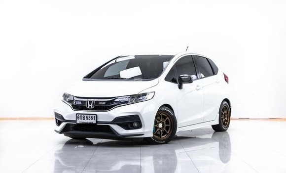 Buy Used Honda Jazz White Car in Bangkok in Bangkok