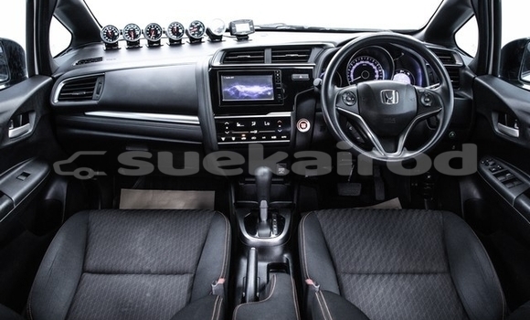 Buy Used Honda Jazz White Car in Bangkok in Bangkok Buy Used Honda Jazz White Car in Bangkok in Bangkok