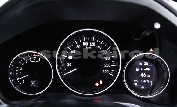 Buy Used Honda HR–V White Car in Bangkok in Bangkok Buy Used Honda HR–V White Car in Bangkok in Bangkok