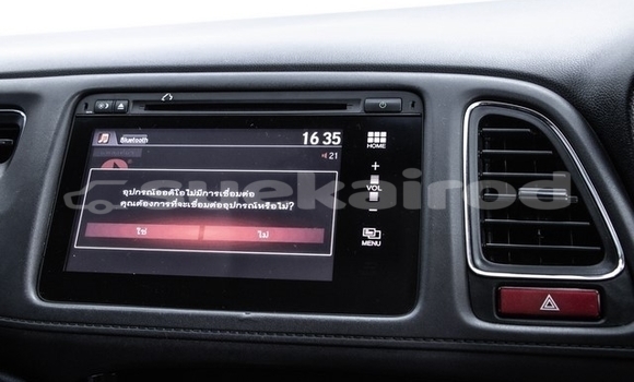 Buy Used Honda HR–V White Car in Bangkok in Bangkok Buy Used Honda HR–V White Car in Bangkok in Bangkok
