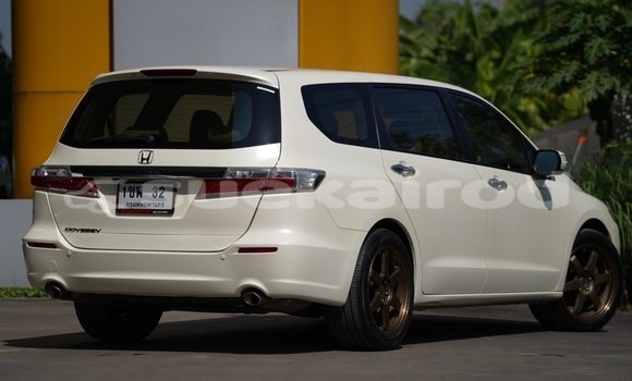 Buy Used Honda Odyssey White Car in Bangkok in Bangkok Buy Used Honda Odyssey White Car in Bangkok in Bangkok