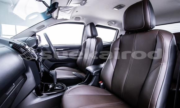 Buy Used Chevrolet Corolado Red Car in Bangkok in Bangkok Buy Used Chevrolet Corolado Red Car in Bangkok in Bangkok