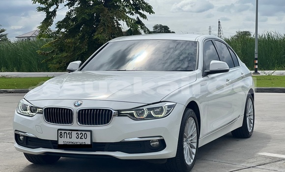 Buy Used BMW 3–Series White Car in Bangkok in Bangkok