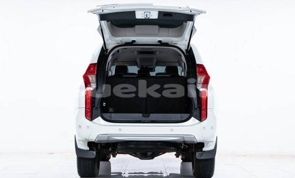 Buy Used Mitsubishi Pajero Sport White Car in Bangkok in Bangkok Buy Used Mitsubishi Pajero Sport White Car in Bangkok in Bangkok