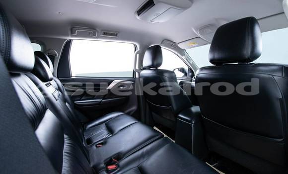 Buy Used Mitsubishi Pajero Sport White Car in Bangkok in Bangkok Buy Used Mitsubishi Pajero Sport White Car in Bangkok in Bangkok