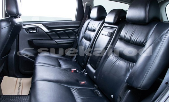 Buy Used Mitsubishi Pajero Sport White Car in Bangkok in Bangkok Buy Used Mitsubishi Pajero Sport White Car in Bangkok in Bangkok