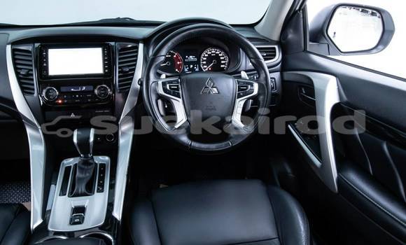 Buy Used Mitsubishi Pajero Sport White Car in Bangkok in Bangkok Buy Used Mitsubishi Pajero Sport White Car in Bangkok in Bangkok