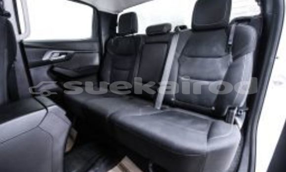 Buy Used Isuzu D-Max White Car in Bangkok in Bangkok Buy Used Isuzu D-Max White Car in Bangkok in Bangkok