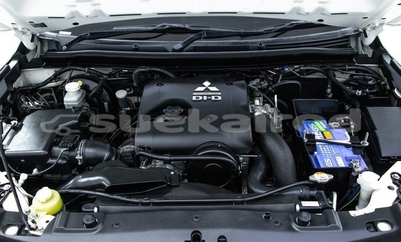 Buy Used Mitsubishi Triton White Car in Bangkok in Bangkok Buy Used Mitsubishi Triton White Car in Bangkok in Bangkok