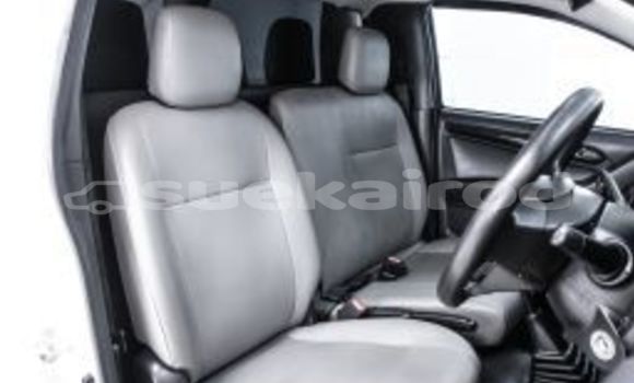 Buy Used Isuzu D-Max White Car in Bangkok in Bangkok Buy Used Isuzu D-Max White Car in Bangkok in Bangkok