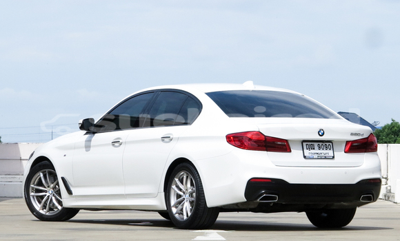 ซื้อ รถมือสอง BMW 5–Series ขาว รถยนต์ ใน %{เมือง} ใน กรุงเทพมหานคร ซื้อ รถมือสอง BMW 5–Series ขาว รถยนต์ ใน %{เมือง} ใน กรุงเทพมหานคร