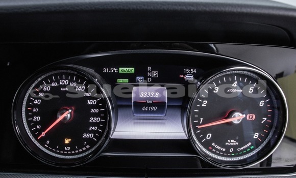 ซื้อ รถมือสอง Mercedes‒Benz E–Class ขาว รถยนต์ ใน %{เมือง} ใน กรุงเทพมหานคร ซื้อ รถมือสอง Mercedes‒Benz E–Class ขาว รถยนต์ ใน %{เมือง} ใน กรุงเทพมหานคร