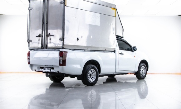Buy Used Isuzu DâMAX White Car in Bangkok in Bangkok Buy Used Isuzu DâMAX White Car in Bangkok in Bangkok