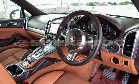 ซื้อ รถมือสอง Porsche Cayenne ขาว รถยนต์ ใน %{เมือง} ใน กรุงเทพมหานคร ซื้อ รถมือสอง Porsche Cayenne ขาว รถยนต์ ใน %{เมือง} ใน กรุงเทพมหานคร