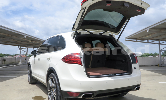 ซื้อ รถมือสอง Porsche Cayenne ขาว รถยนต์ ใน %{เมือง} ใน กรุงเทพมหานคร ซื้อ รถมือสอง Porsche Cayenne ขาว รถยนต์ ใน %{เมือง} ใน กรุงเทพมหานคร