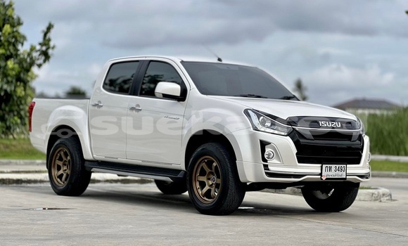 Buy Used Isuzu D–MAX White Car in Bangkok in Bangkok Buy Used Isuzu D–MAX White Car in Bangkok in Bangkok