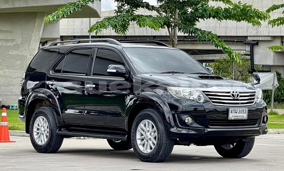 ซื้อ รถมือสอง Toyota Fortuner สีดำ รถยนต์ ใน %{เมือง} ใน กรุงเทพมหานคร ซื้อ รถมือสอง Toyota Fortuner สีดำ รถยนต์ ใน %{เมือง} ใน กรุงเทพมหานคร