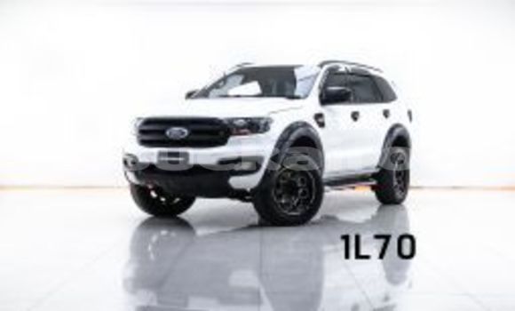 Buy Used Ford Everest White Car in Bangkok in Bangkok Buy Used Ford Everest White Car in Bangkok in Bangkok
