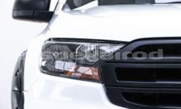 Buy Used Ford Everest White Car in Bangkok in Bangkok Buy Used Ford Everest White Car in Bangkok in Bangkok