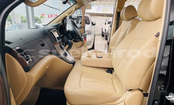 ซื้อ รถมือสอง Hyundai H1 สีดำ รถยนต์ ใน %{เมือง} ใน กรุงเทพมหานคร ซื้อ รถมือสอง Hyundai H1 สีดำ รถยนต์ ใน %{เมือง} ใน กรุงเทพมหานคร