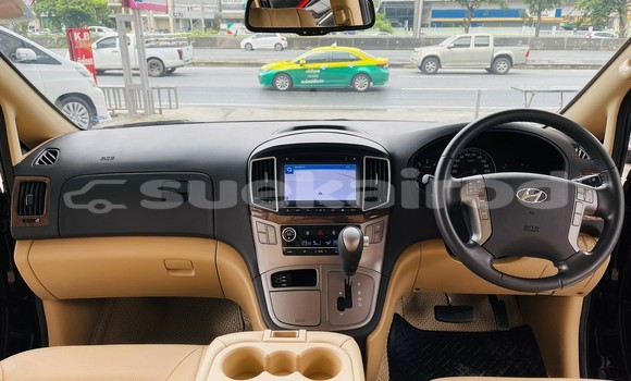 ซื้อ รถมือสอง Hyundai H1 สีดำ รถยนต์ ใน %{เมือง} ใน กรุงเทพมหานคร ซื้อ รถมือสอง Hyundai H1 สีดำ รถยนต์ ใน %{เมือง} ใน กรุงเทพมหานคร
