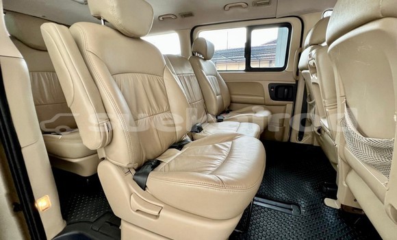 ซื้อ รถมือสอง Hyundai H1 สีน้ำตาล รถยนต์ ใน %{เมือง} ใน กรุงเทพมหานคร ซื้อ รถมือสอง Hyundai H1 สีน้ำตาล รถยนต์ ใน %{เมือง} ใน กรุงเทพมหานคร