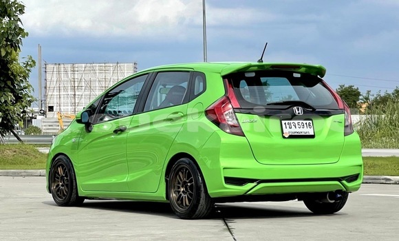 ซื้อ รถมือสอง Honda Jazz เขียว รถยนต์ ใน %{เมือง} ใน กรุงเทพมหานคร ซื้อ รถมือสอง Honda Jazz เขียว รถยนต์ ใน %{เมือง} ใน กรุงเทพมหานคร