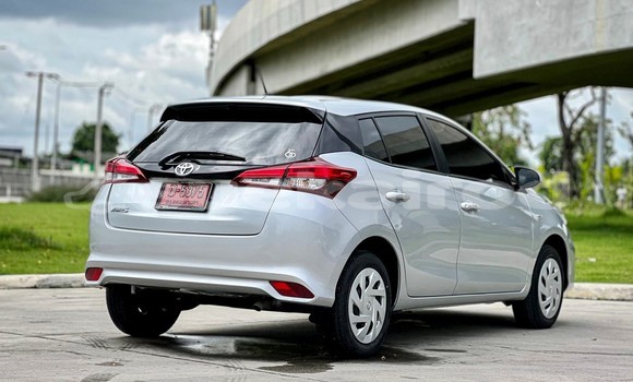 Buy Used Toyota Yaris Silver Car in Bangkok in Bangkok Buy Used Toyota Yaris Silver Car in Bangkok in Bangkok