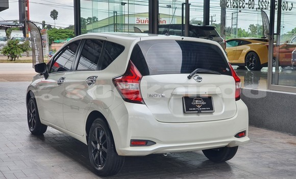 Buy Used Nissan Note White Car in Sakon Nakhon in Sakon Nakhon Buy Used Nissan Note White Car in Sakon Nakhon in Sakon Nakhon