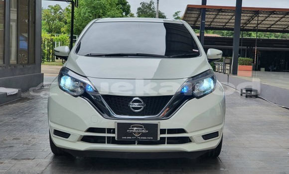 Buy Used Nissan Note White Car in Sakon Nakhon in Sakon Nakhon Buy Used Nissan Note White Car in Sakon Nakhon in Sakon Nakhon