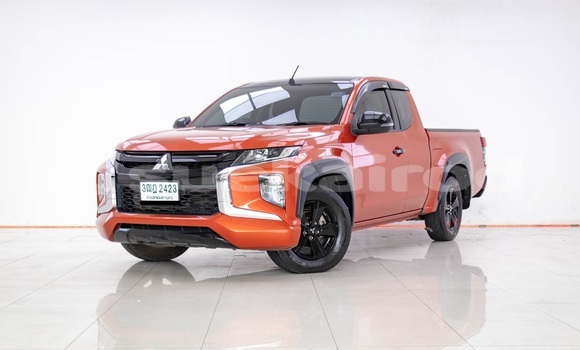 ซื้อ รถมือสอง Mitsubishi Triton อื่น ๆ รถยนต์ ใน %{เมือง} ใน กรุงเทพมหานคร