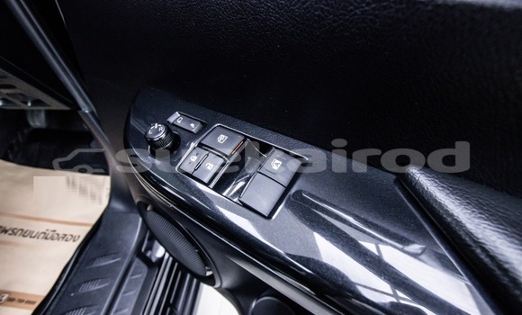 ซื้อ รถมือสอง Toyota Hiluxe Revo สีดำ รถยนต์ ใน %{เมือง} ใน กรุงเทพมหานคร ซื้อ รถมือสอง Toyota Hiluxe Revo สีดำ รถยนต์ ใน %{เมือง} ใน กรุงเทพมหานคร