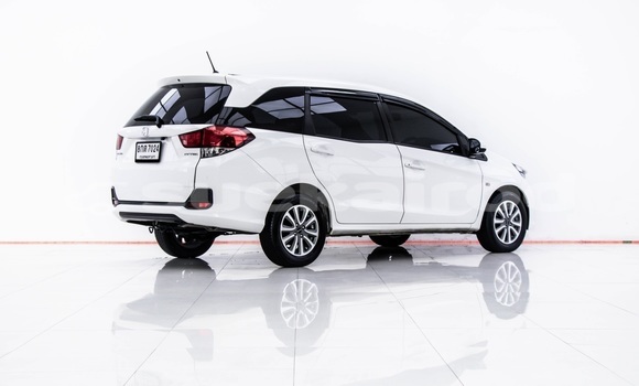 Buy Used Honda Mobilio White Car in Bangkok in Bangkok Buy Used Honda Mobilio White Car in Bangkok in Bangkok