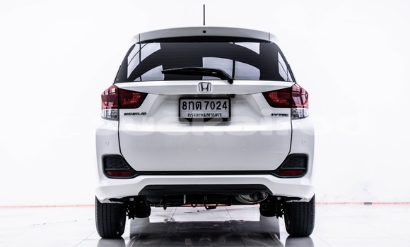 Buy Used Honda Mobilio White Car in Bangkok in Bangkok Buy Used Honda Mobilio White Car in Bangkok in Bangkok
