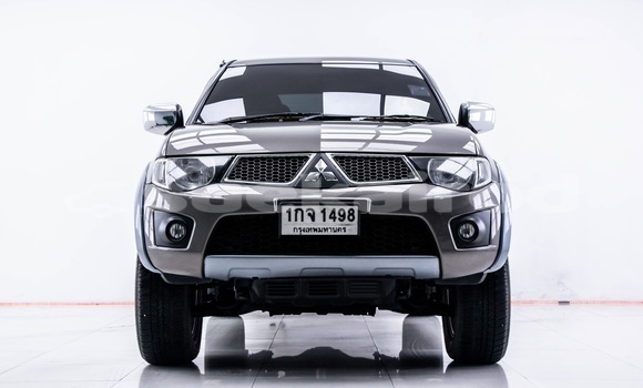 Buy Used Mitsubishi Triton Brown Car in Bangkok in Bangkok Buy Used Mitsubishi Triton Brown Car in Bangkok in Bangkok