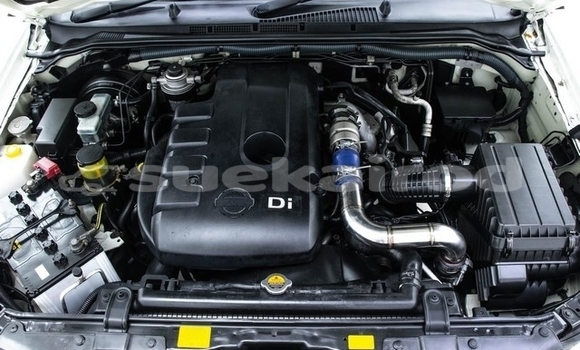 Buy Used Nissan Navara White Car in Bangkok in Bangkok Buy Used Nissan Navara White Car in Bangkok in Bangkok