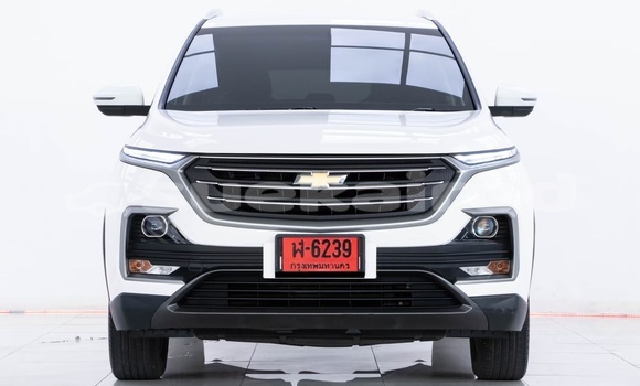 Buy Used Chevrolet Captiva White Car in Bangkok in Bangkok Buy Used Chevrolet Captiva White Car in Bangkok in Bangkok